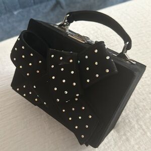 Black velvet box style pocketbook